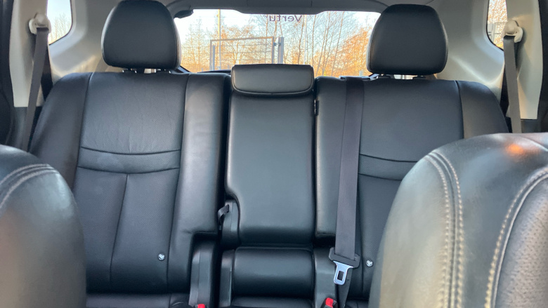 Nissan X-Trail 1.7 dCi Tekna 5dr 4WD [7 Seat] Diesel Station Wagon